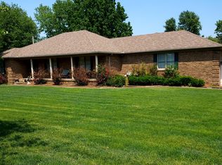 4707 Glen Rose Rd, Louisville, KY 40229