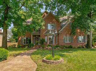 3444 Woodview Dr, Newburgh, IN 47630
