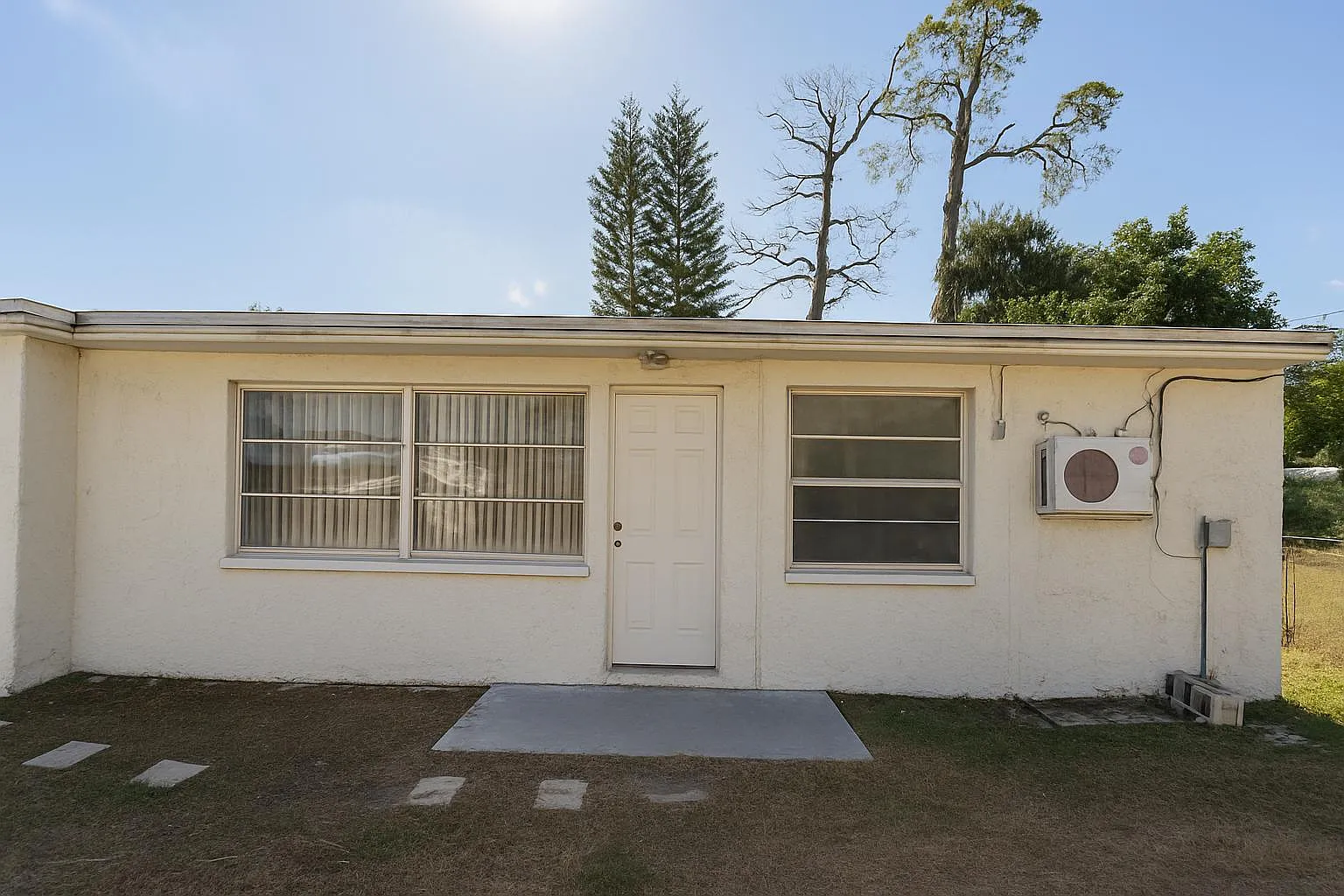 5525 Quist Dr - 5525 quist drive Unit 2 — Photo 1