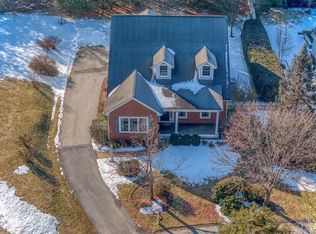 21 Bowman Parade Rd, Bedford, NH 03110