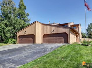 2211 Jennison Cir, Anchorage, AK 99508
