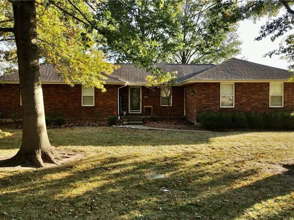 501 Elizabeth St, Grain Valley, MO 64029