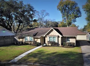 5015 Shady Nook Ct, Houston, TX 77018