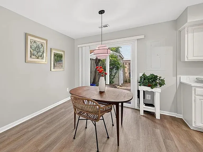 6576 Medinah Ln — Photo 6