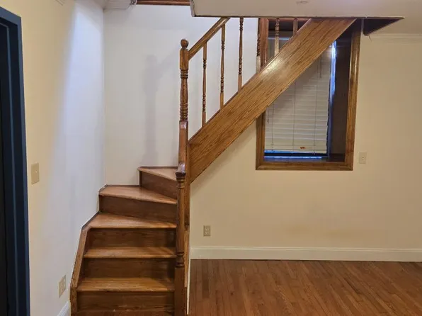 235 West 137th Street image 17 of 24