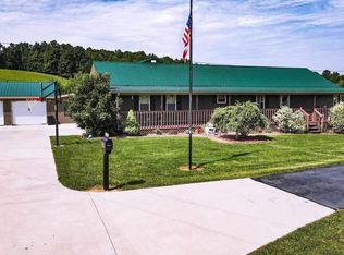 408 Bailey Rd, Annville, KY 40402