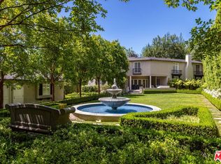 722 N Alpine Dr, Beverly Hills, CA 90210