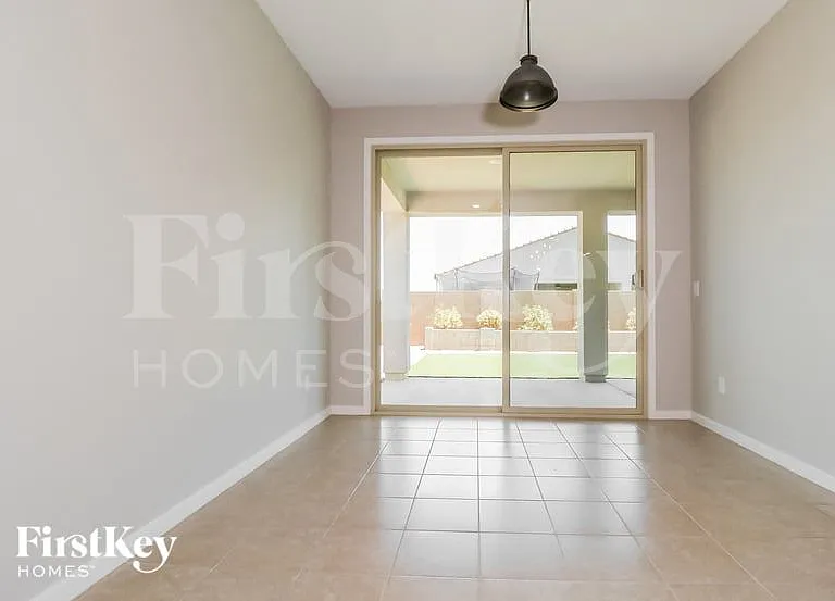 13581 N 141st Ln — Photo 4
