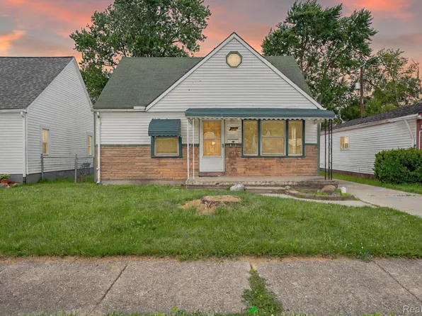 23199 Stewart Ave, Warren, MI 48089
