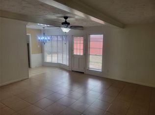 11902 Scottsdale Dr, Meadows Place, TX 77477