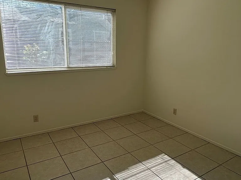 Wildflower Apartments — Photo 4
