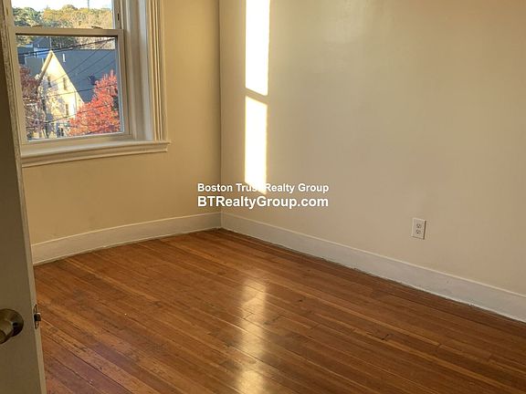 6 Codman Park #5 Boston Shared Unit Photo 2