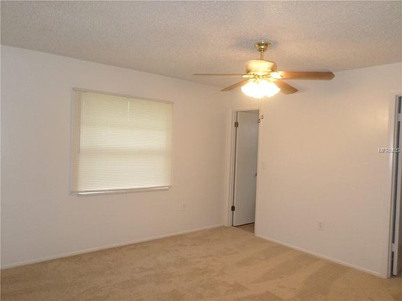 4th image of 3236 Skyview Dr