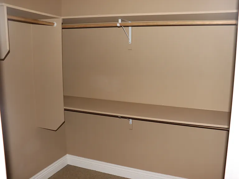 580 E Fallingbranch Dr — Photo 19