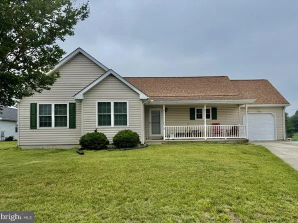 518 Leo Ct, Smyrna, DE 19977