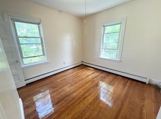 46 Kinnaird St #U3, Cambridge, MA 02139