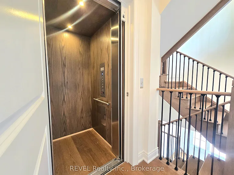15 Lake St #2 — Photo 20