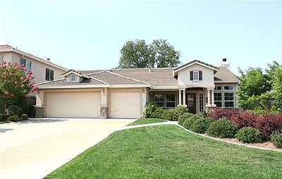 1st image of 7486 Callaway Dr #403