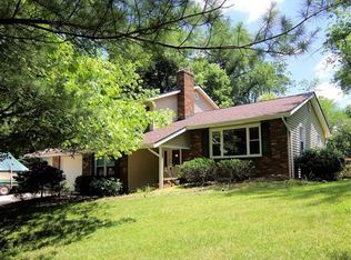 20240 Alpine Dr, Lawrenceburg, IN 47025
