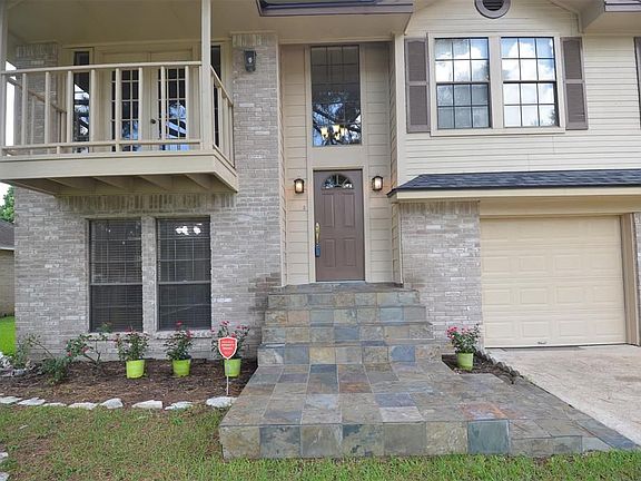 2nd image of 1306 Plum Park Dr