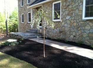 162 Pease Rd, East Longmeadow, MA 01028