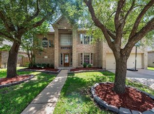 4223 Rainfall Dr, Pasadena, TX 77505
