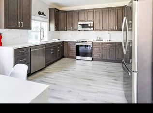 1880 Lawrence Ave, Sanger, CA 93611