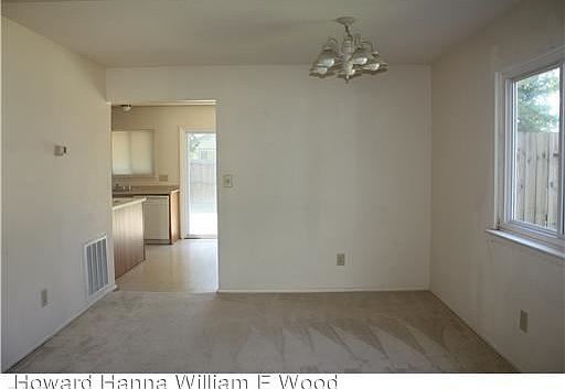 3rd image of 646 Orangewood Dr