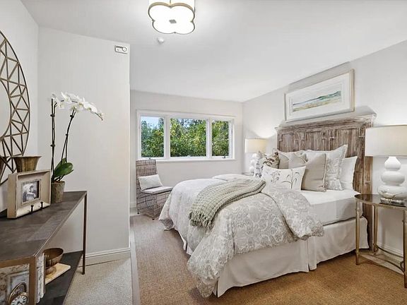 4th image of 45 Woodgate Ct