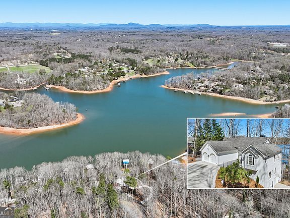 3rd image of 3120 Lake Ranch Cir