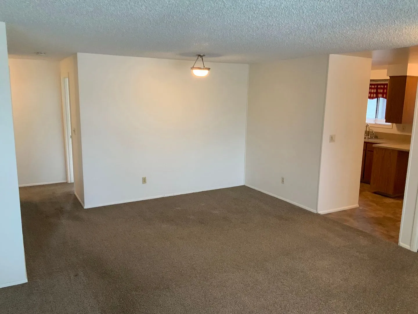 3 Bedroom, 2 Bathroom off Norkenzie Rd. — Photo 2