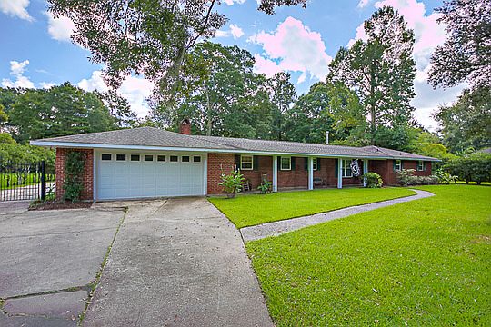 3rd image of 30890 W Knight Dr