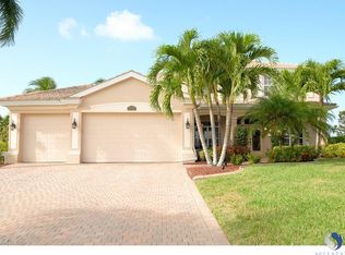 11713 Lady Anne Cir, Cape Coral, FL 33991