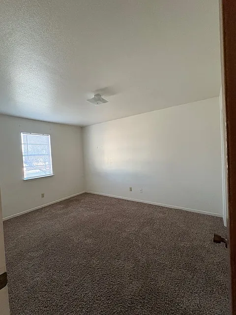 208 Veterans Ave - 201 — Photo 2