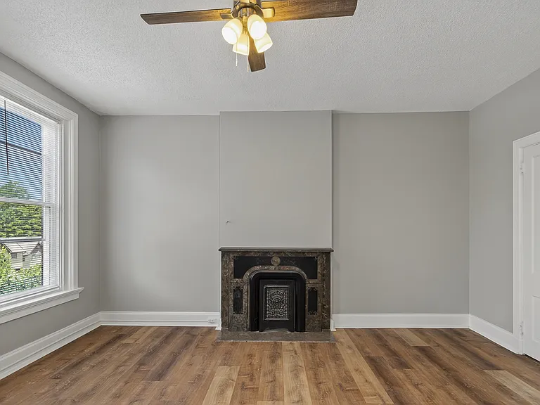 2134 Saint James Ave #2 — Photo 4