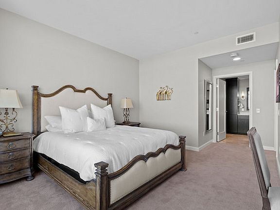 2nd image of 4242 Broadway St #227.5