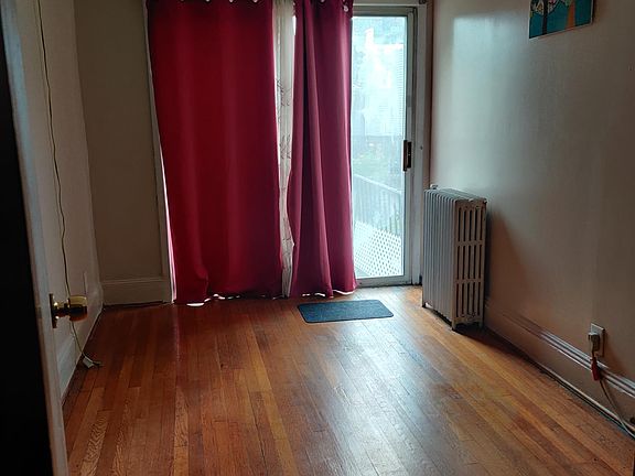 4th image of 29 Beacon Ave #1