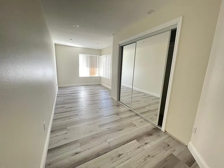 2770 Rippling Brook Pl — Photo 10