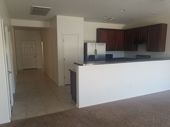 2nd image of 17121 S Mesa Shadows Dr