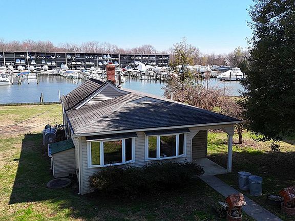 4th image of 109 Hughes Shore Rd