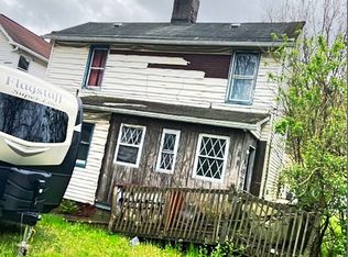 1512 Water St, Brownsville, PA 15417