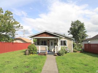 2027 Jensen St, Enumclaw, WA 98022