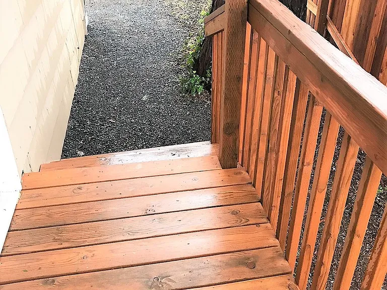 125 Acorn St — Photo 9