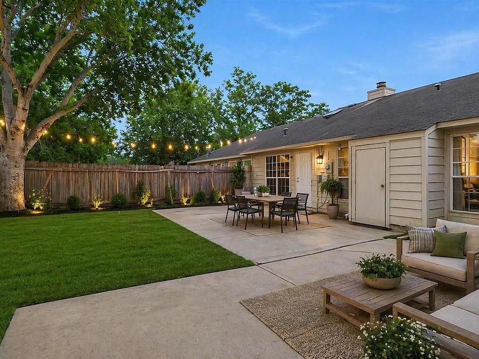 19414 Lazy Valley Dr