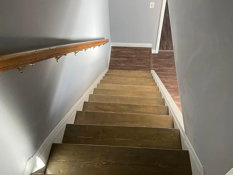 Stairs leading up to bed rooms.