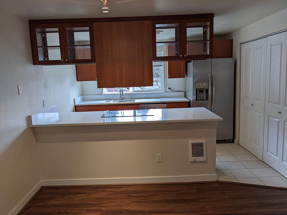 Quartz Kitchen Island