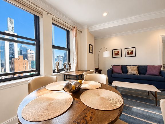 5th image of 160 Central Park S #2915