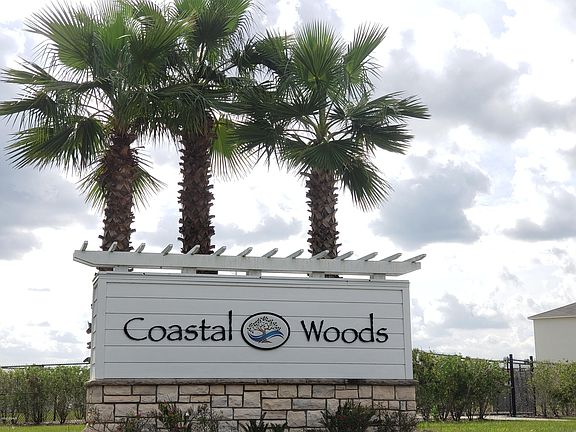 2nd image of 2820 Blue Shores Way