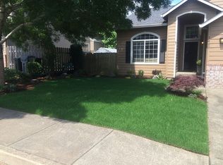 1400 NE 14th Pl, Canby, OR 97013