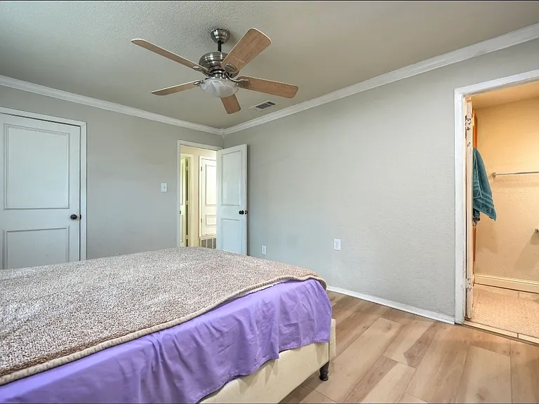 1273 Valencia Ln — Photo 20